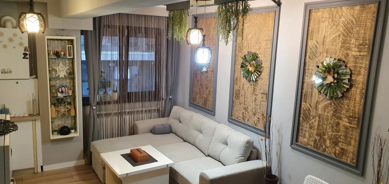 Tomis Apartament Apartment Constanta Exterior photo
