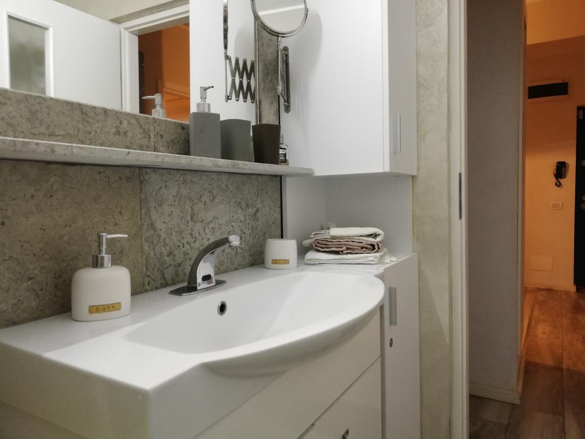 Tomis Apartament Apartment Constanta Exterior photo